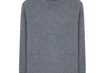 Camisola gola alta cinzenta, €36,99