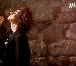 Rita Redshoes x Chanel: a rebeldia