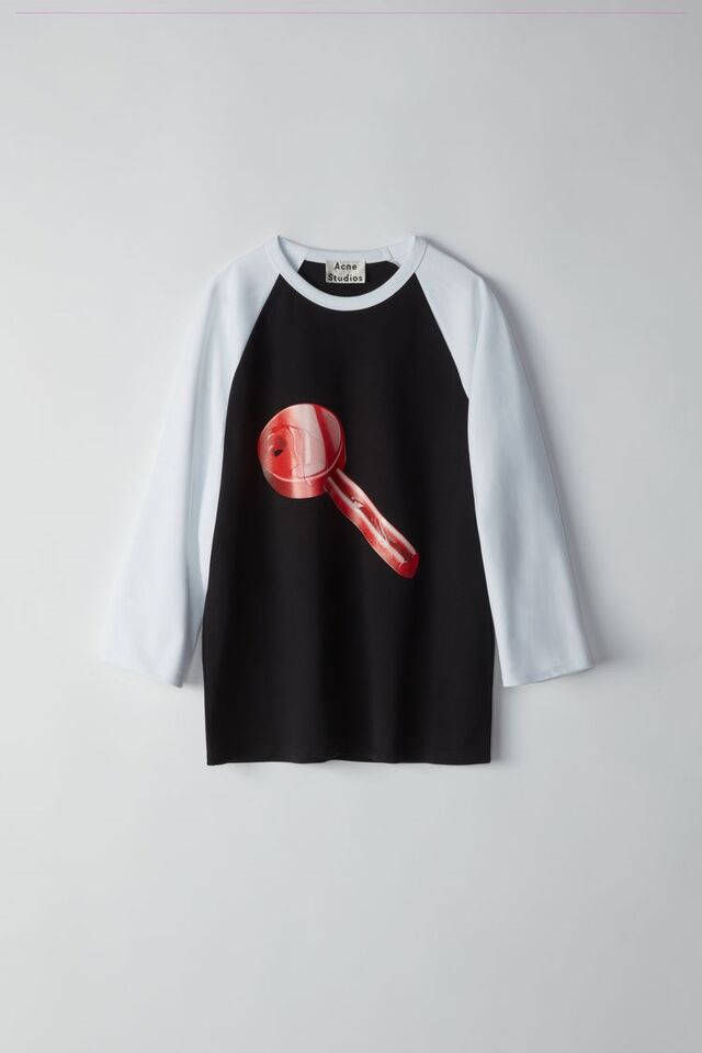 T-shirt Noise black white, €230, Acne Studios