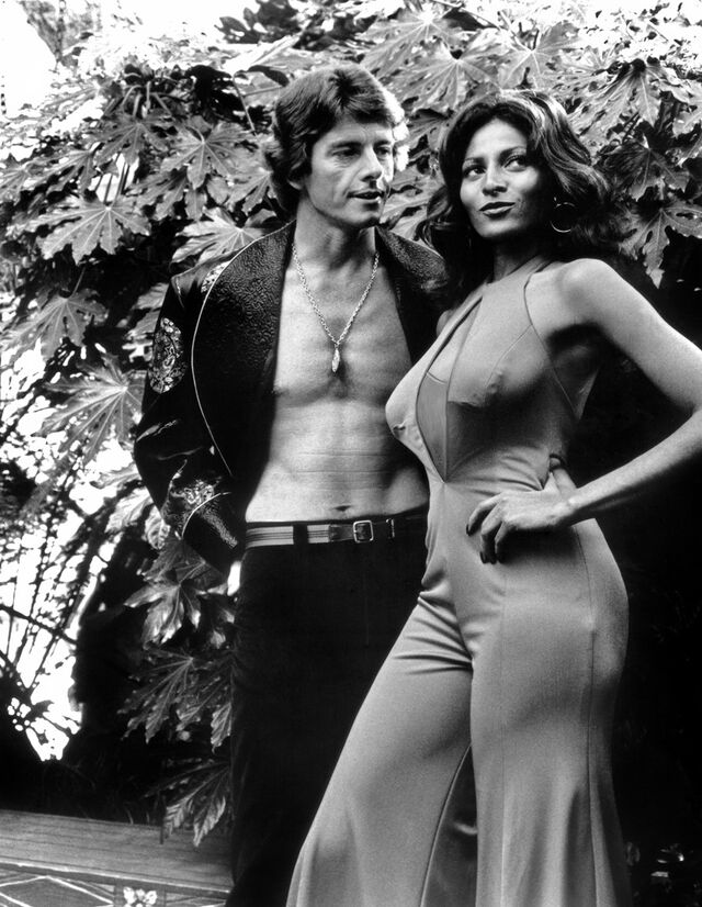 Pam Grier e Peter Brown