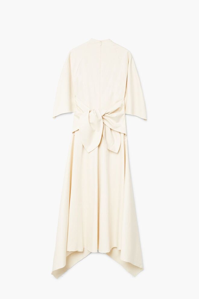 O vestido da linha Commited em algodão orgânico: €69,99, Mango