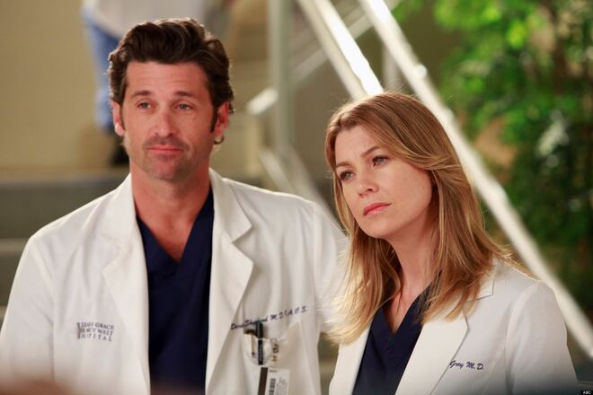 Meredith (Ellen Pompeo) e Derek (Patrick Dempsey), em Anatomia de Grey (2005-2017)