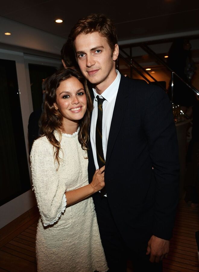RACHEL BILSON E HAYDEN CHRISTENSEN | Conheceram-se nas gravações de Jumper, em 2007, e começaram a namorar. Ficaram noivos em 2009, mas terminaram a relação em 2010. Passados alguns meses, reataram. Entretanto, tiveram uma filha, em 2014, mas voltaram a separar-se em setembro deste ano. 