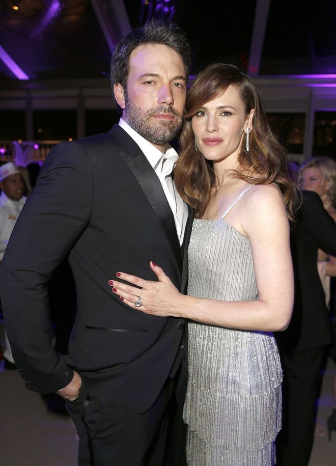BEN AFFLECK E JENNIFER GARNER | Conheceram-se em 2002, enquanto filmavam Daredevil, mas só tornaram o relacionamento oficial em 2004. Casaram em 2005 e anunciaram a separação em 2015. Em 2016, foram vistos a sair de uma sessão de terapia de casal, levando a crer que estariam novamente juntos, mas em fevereiro de 2017 o divórcio tornou-se oficial. 