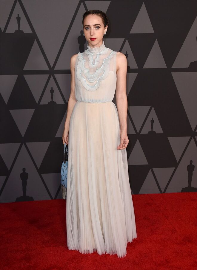 Zoe Kazan, em Prada