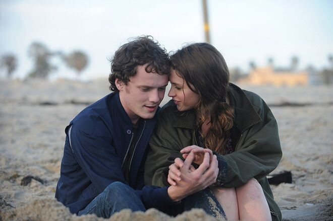Like Crazy (2011) | Anton Yelchin e Felicity Jones