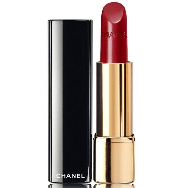Rouge Allure no tom Pirate, €33, Chanel