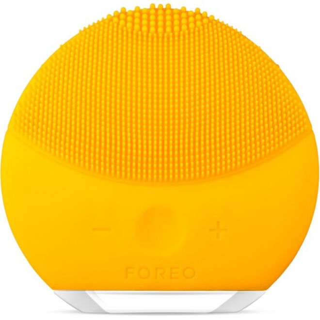 Luna Mini 2 - Girassol Amarelo, €139,45, Foreo, em lookfantastic.pt