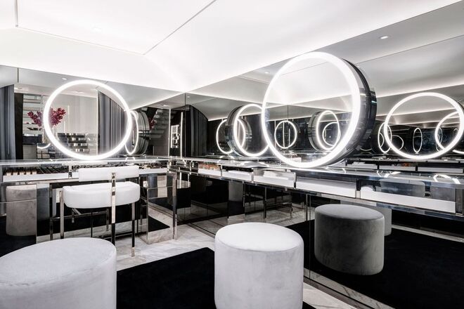 Sala VIP de maquilhagem Tom Ford | Foto Simon Wagner