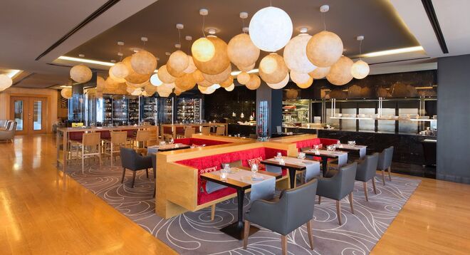 GUSTO BY HEINZ BECK, 1 ESTRELA | Almancil, chefs Heinz Beck e Daniele Pirillo