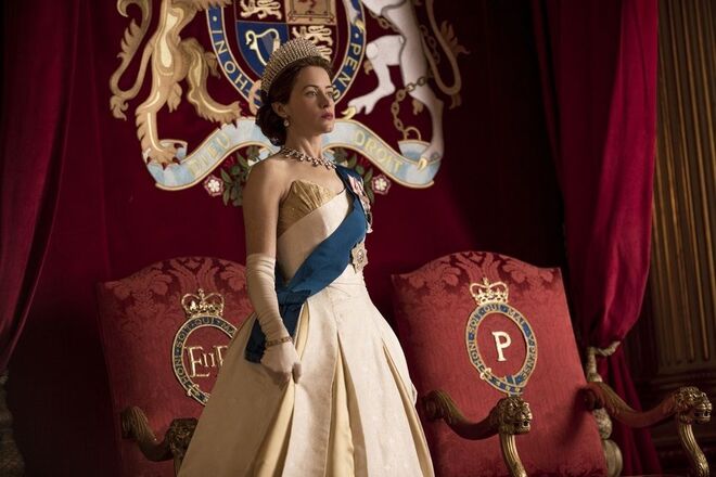 Rainha Elizabeth II no trono | Temporada 2, Episódio 1