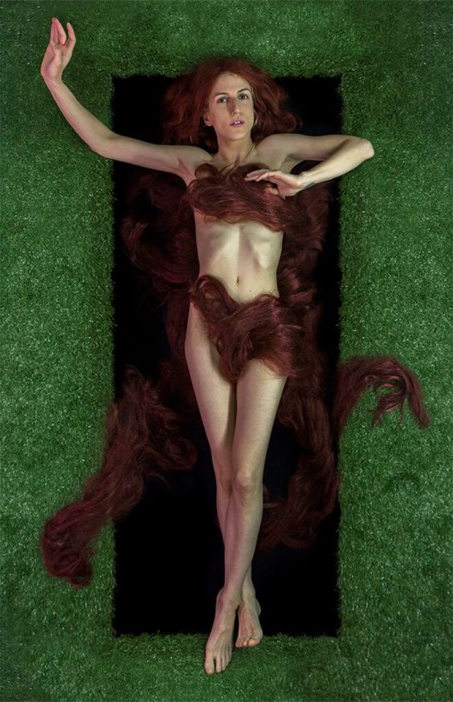 Resurrection, de Mariana Tengner Barros e Mark Tompkins