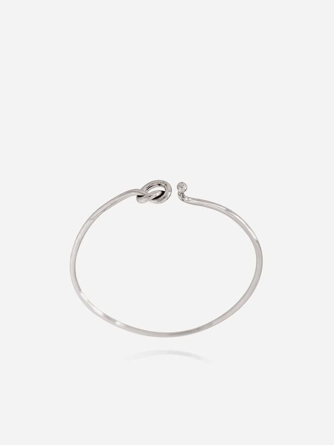 MEL JEWEL, NA MINTY SQUARE | A joalharia da marca fundada por Luísa Pedroso e Marta Cabido é feminina, sedutora e elegante, de linhas simples e feita com os materiais mais nobres. meljewel.com