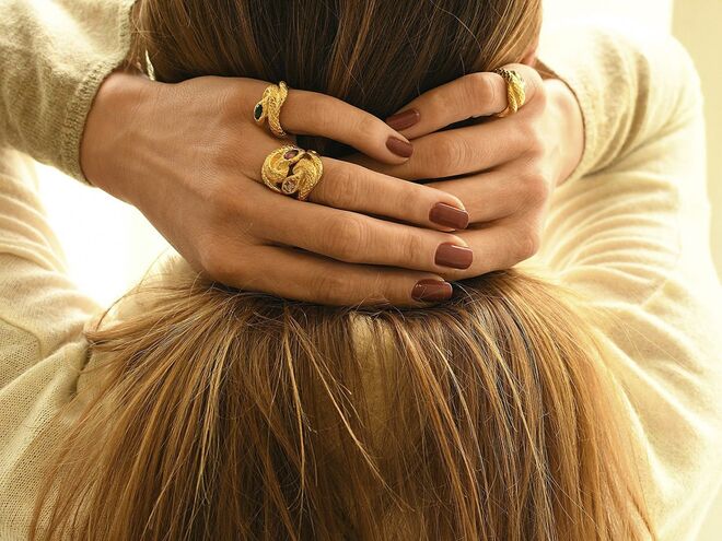 SOPRO JEWELLERY, NO EL CORTE INGLÉS E NA MINTY SQUARE | Inspirada na natureza e nos elementos que se transformam e renovam a cada estação, a Sopro Jewellery apresenta coleções que convidam a múltiplas combinações. soprojewellery.com/