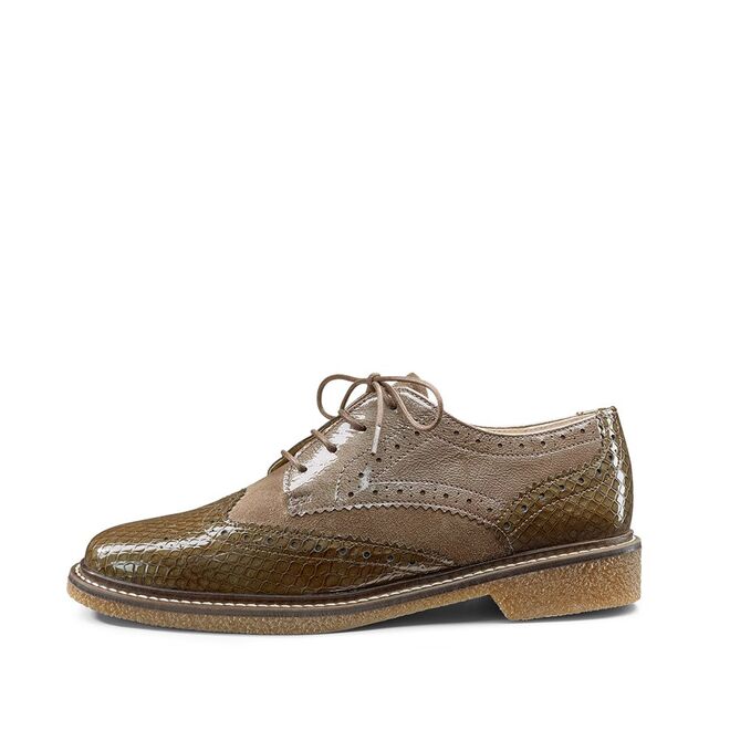 Sapatos, €99,50, Ara