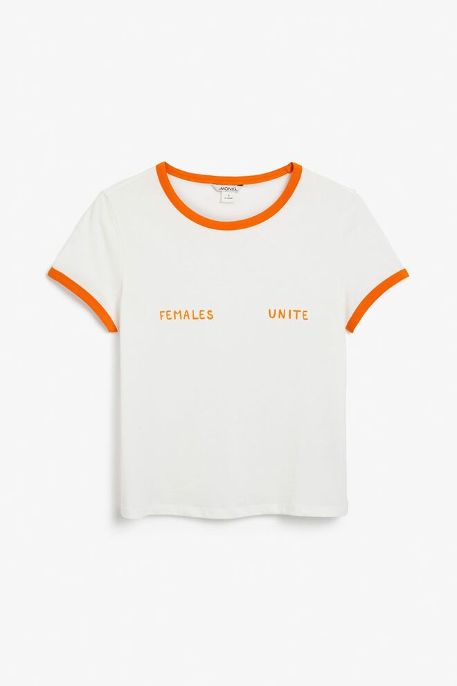 T-shirt, €12, Monki 