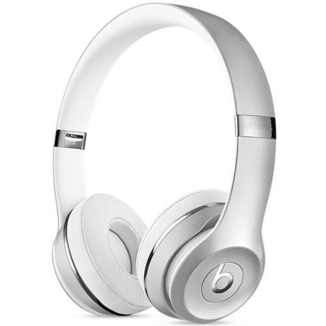 Auscultadores Solo 2 Wireless, €197,99, Beats.