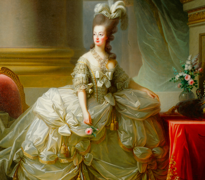 O vestido de casamento de Marie Antoinette era pequeno demais | O sumptuoso vestido de Marie Antoinette foi elaborado com as medidas erradas e no dia do casamento mal lhe servia. 