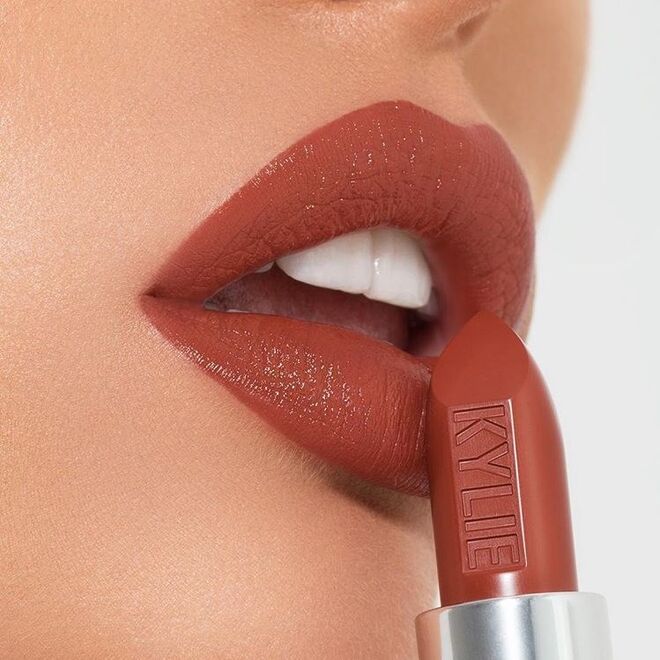 Silver Series Lipstick Line no tom Troublemaker, Kylie Cosmetics 