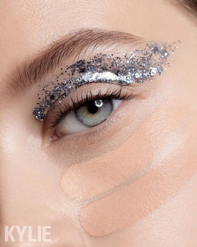 Silver Series Skin Concealer nos tons Sand e Hickory, Kylie Cosmetics 