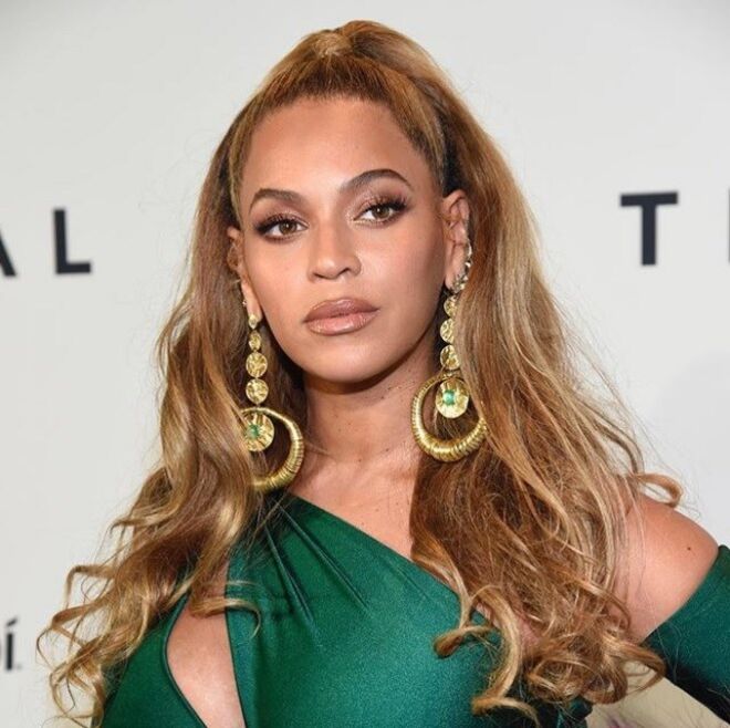 Beyoncé no Tidal's Hurricane Benefit Concert, Brooklyn, Nova Iorque.