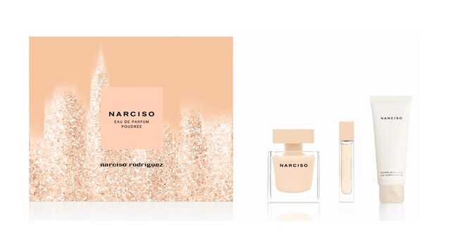 Coffret Natal 2017: Narciso Eau de Parfum Poudreé (90 ml), Narciso Eau de Parfum Poudreé (10 ml) e Loção de corpo perfumada (75 ml), €110, Narciso Rodriguez, exclusivo El Corte Inglés