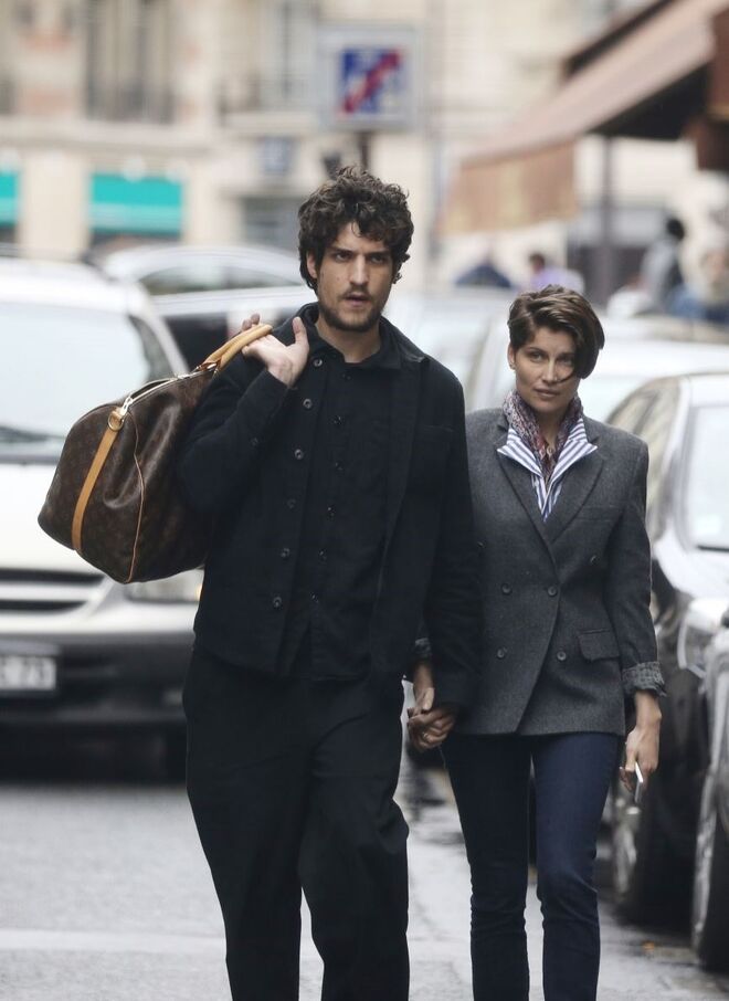 Laetitia Casta & Louis Garrel | A modelo francesa casou com o ator francês numa cerimónia de secreta, no passado verão, em Lumio (Córsega). 