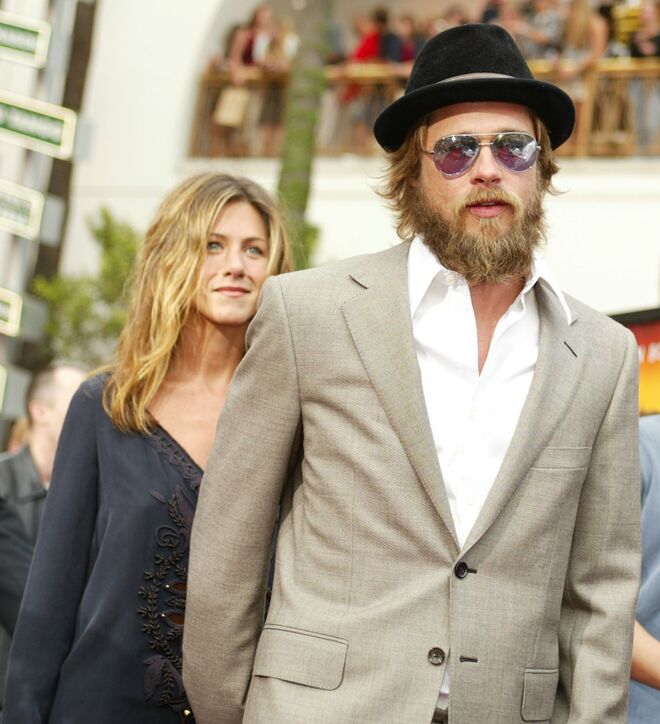 Com Jennifer Aniston, 2002