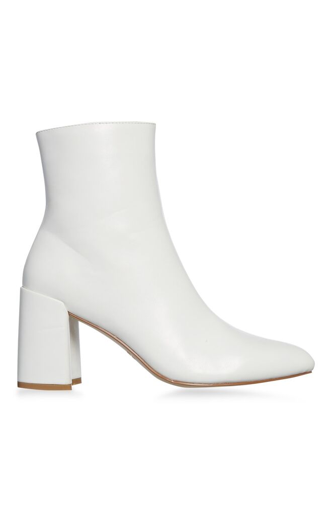 Botas, €19, Primark