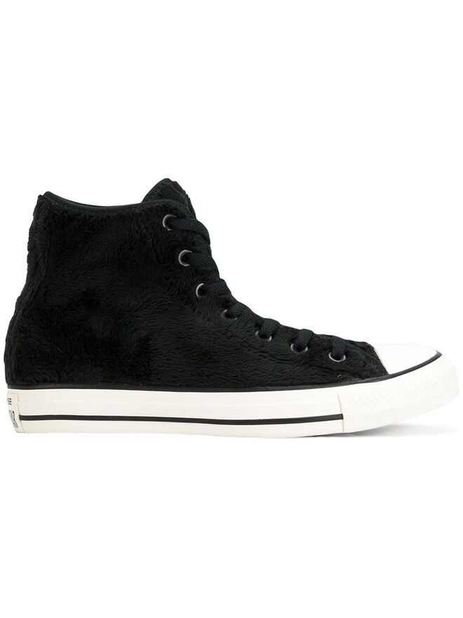 Antes - €94 Agora - €57, Converse