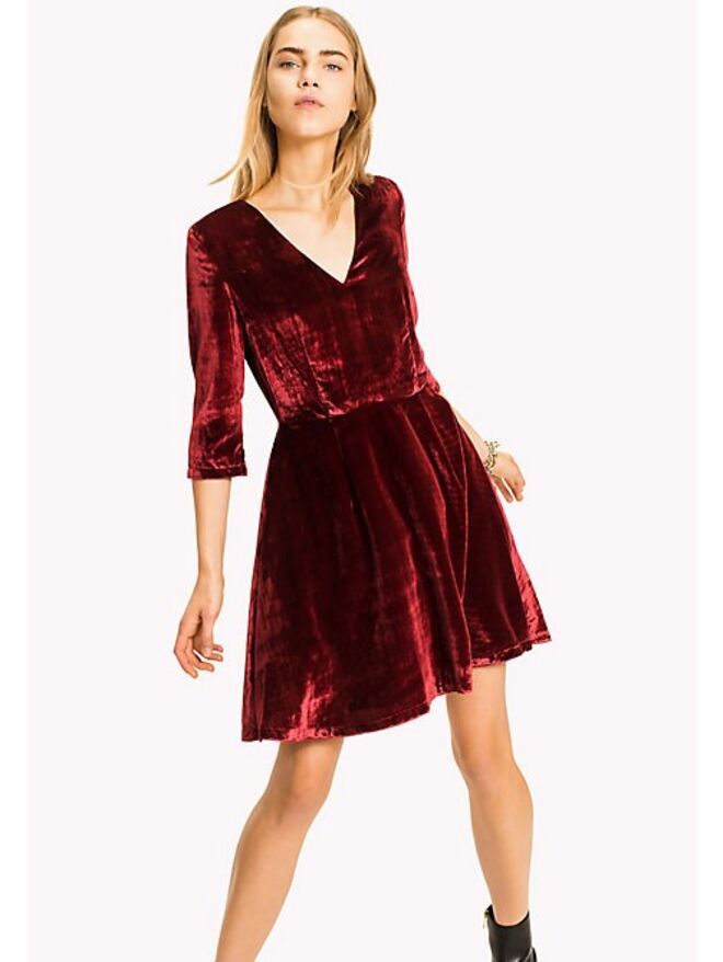 €139, Tommy Hilfiger