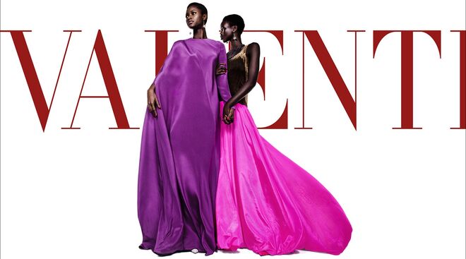Adut Akech e Oumie Jameh. Valentino para primavera/verão 2018