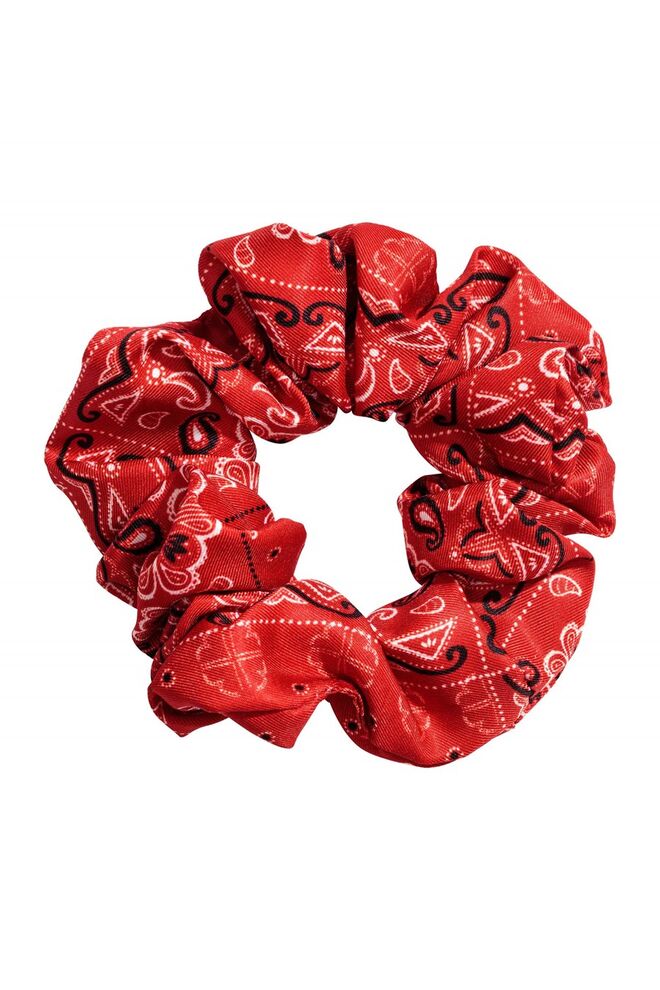 Scrunchie, €3,99, H&M