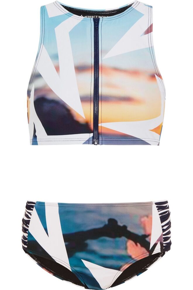 €76, Perfect Moment em Net-a-Porter.com