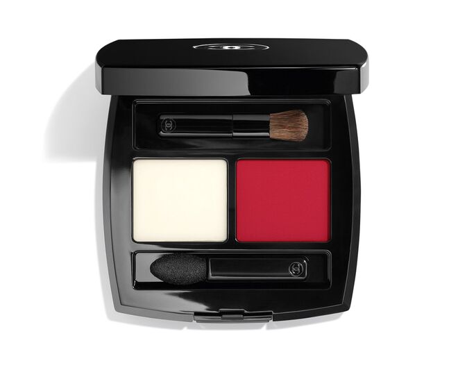 Batom em pó Poudre à Lèvres no tom 415 Rosso Parthenope, €35, Chanel
