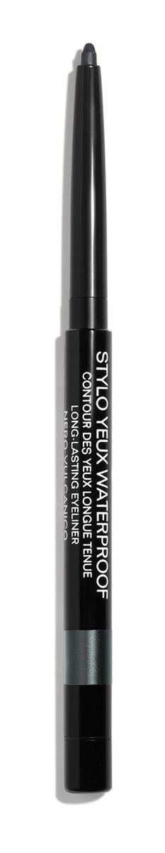 Lápis de olhos Stylo Yeux Waterproof no tom 939 Nero Vulcanico, €25, Chanel
