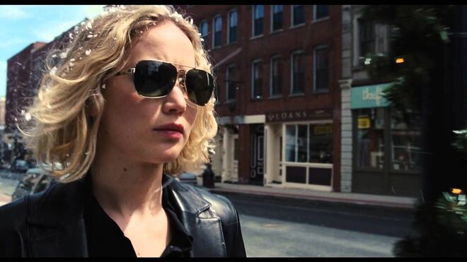 Jennifer Lawrence interpreta Joy Mangano, Joy (2015)