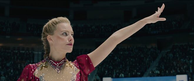 Margot Robbie como Tonya Harding, I, Tonya (2017)