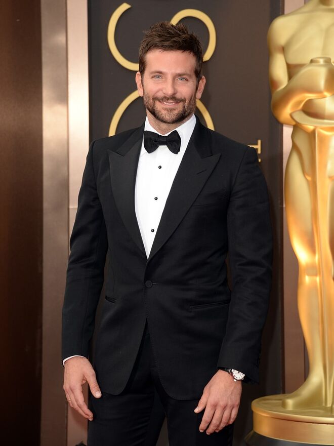Em entrevista à GQ norte-americana em 2013, Bradley Cooper explicou que tomou a decisão de deixar de beber aos 29 anos: “Senti que se continuasse assim, ia sabotar toda a minha vida.” 
