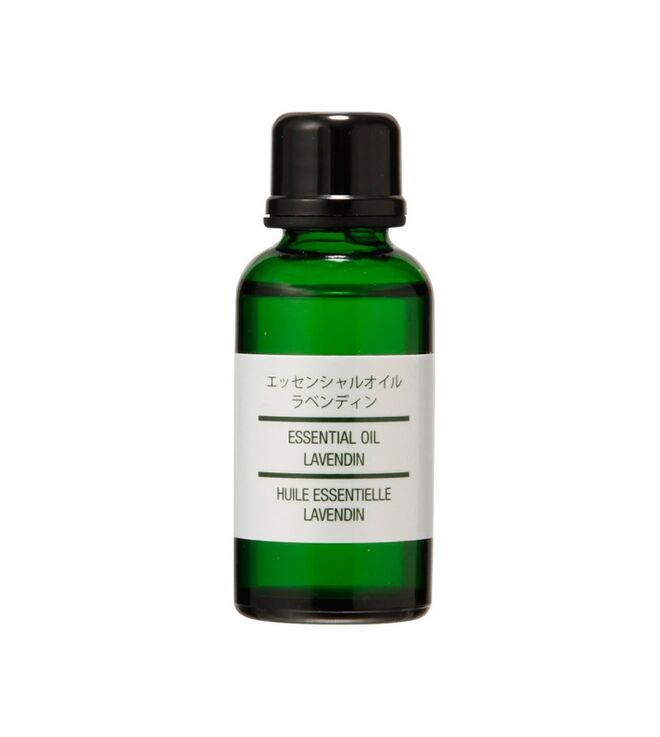 Óleo essencial de lavanda, 30 ml, €17,95, Muji