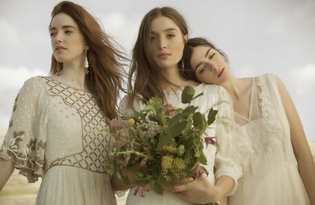 A Intropia apresenta a segunda coleção de vestidos de noiva