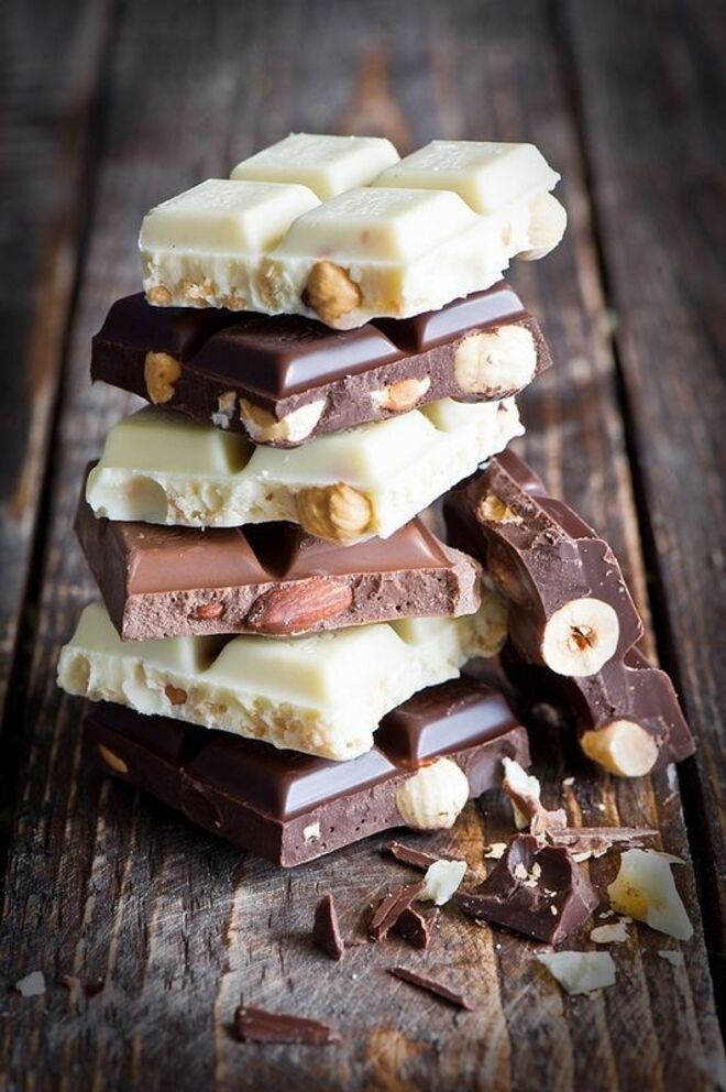 Coma açúcar de forma inteligente | Carla Haiser afirma que o corpo só consegue aguentar algum açúcar de cada vez e acumula-o como gordura se for demais. Por isso, a dietista sugere que descubra o que é que o seu corpo consegue aguentar. 
