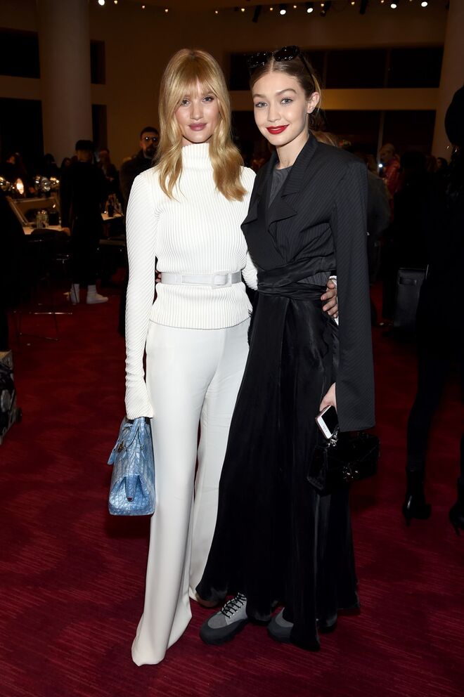 Rosie Huntington-Whiteley e Gigi Hadid