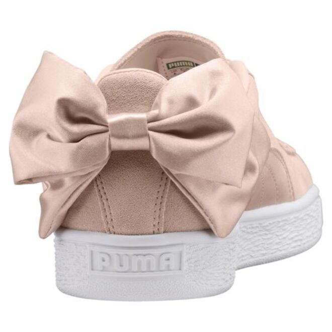 Ténis Suede Bow Valentine, €100, Puma