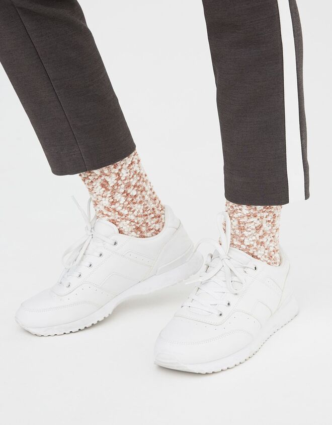 Pull & Bear, €4,99