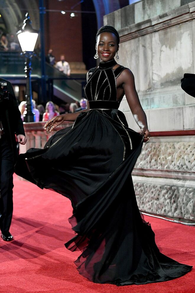Lupita Nyong'o, em Elie Saab