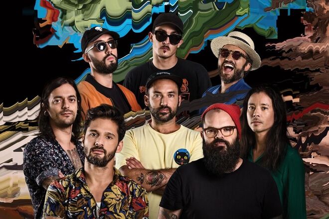 PAUS e Pedras (Joaquim Albergaria, Hélio Morais, Fábio Jevelim, Makoto Yagyu, DJ Glue, Mike El Nite, Holly Hood e Silk)