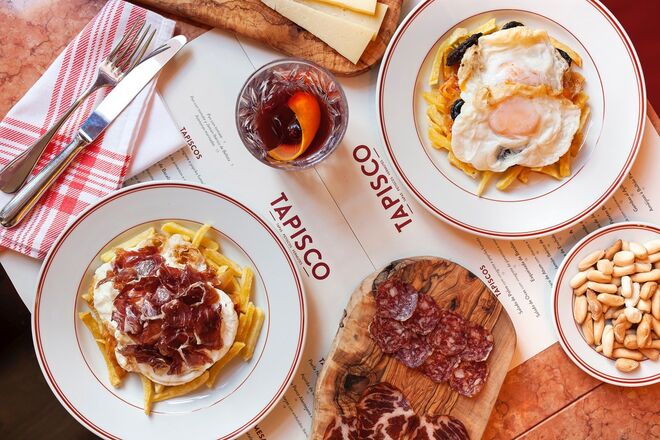 Celebrar o primeiro aniversário do Tapisco