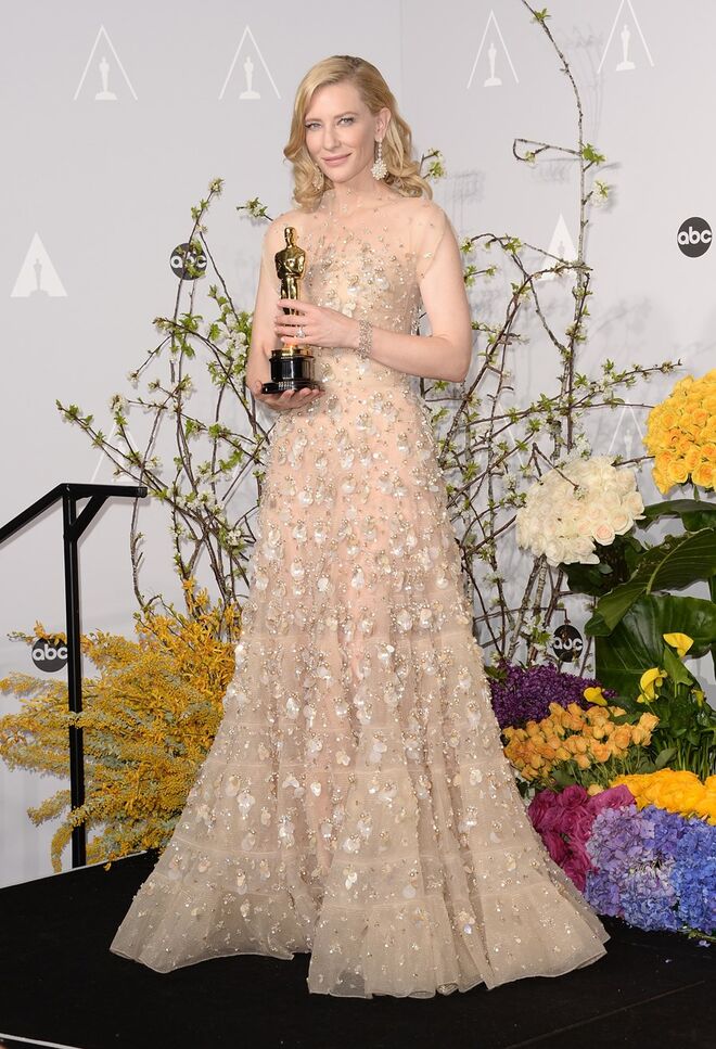 Cate Blanchett | A atriz venceu o Óscar de Melhor Atriz, em 2014, pela interpretação de Jeanette “Jasmine” Frances, no filme de Woody Allen, Blue Jasmine. 