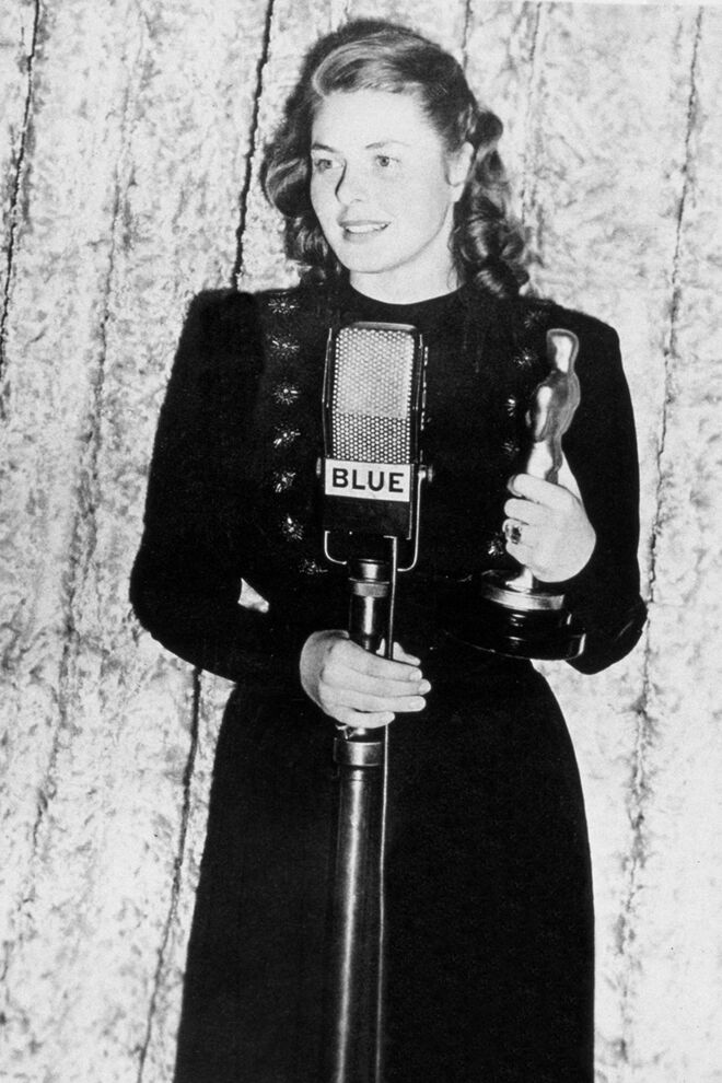 Ingrid Bergman | Ao longo da sua carreira, Ingrid Bergman venceu três Óscares. O primeiro foi graças à sua interpretação de Paula Alquist Anton, no filme Meia Luz (1944). 